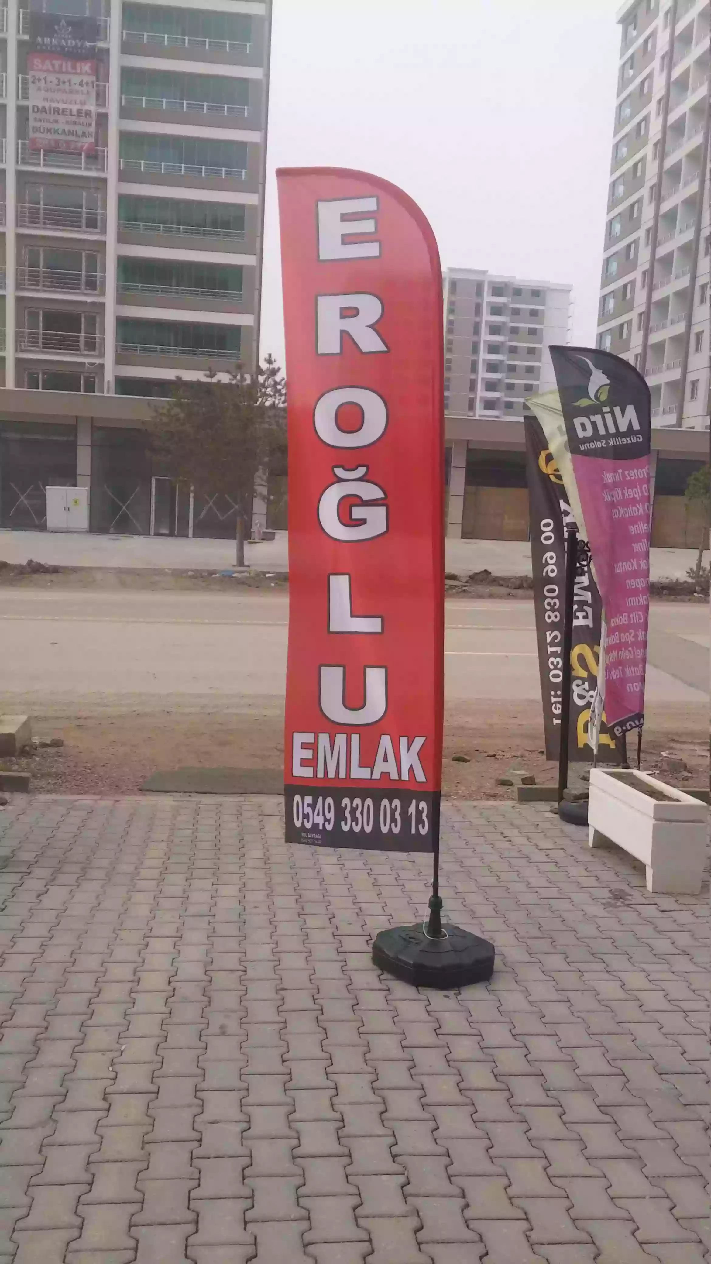 emlakci-olta-bayragi