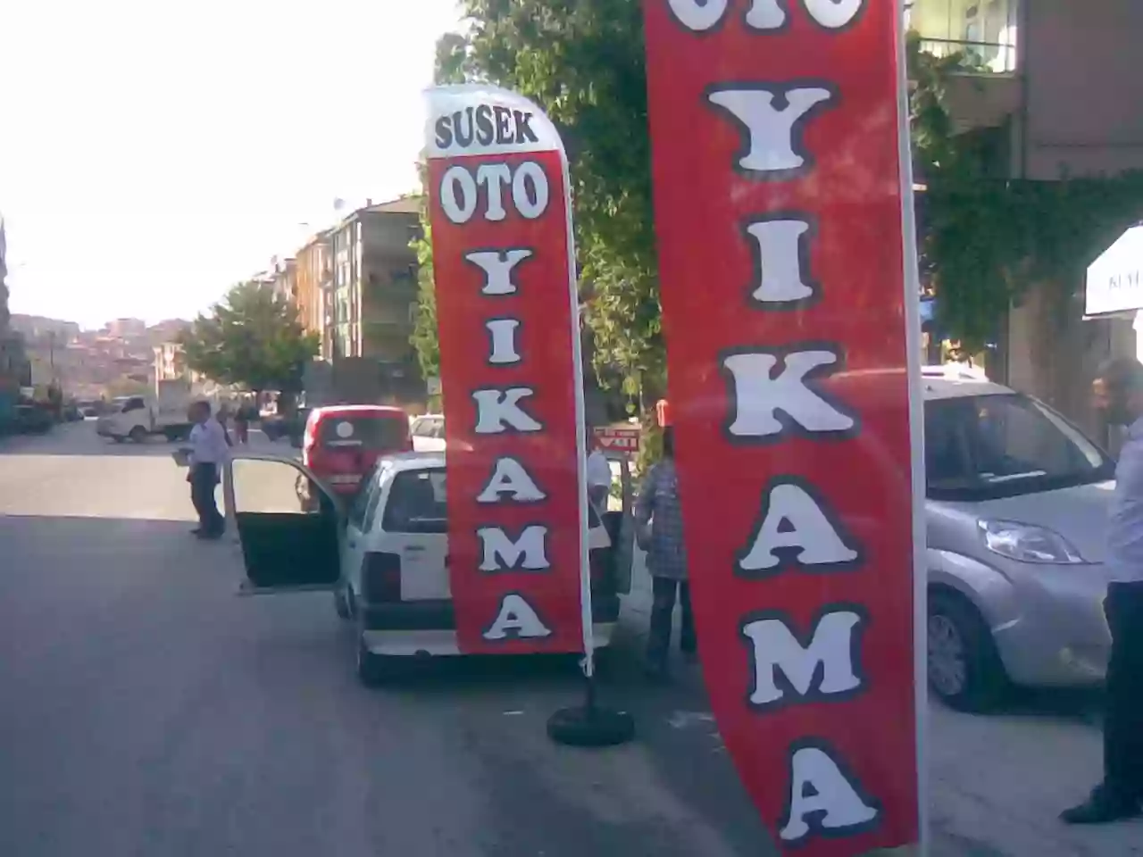Oto Yıkama Olta Bayrak Örnekleri
